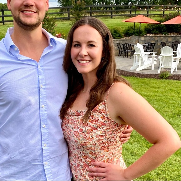 Meet your Posher, Amanda - Picture 1 of 1